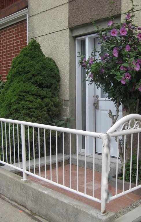 Dovercourt Village Mews Toronto Esterno foto