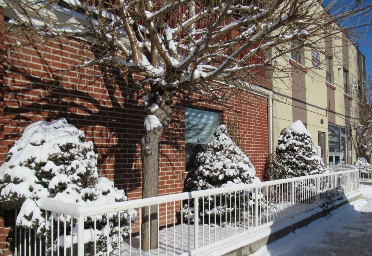 Dovercourt Village Mews Toronto Esterno foto